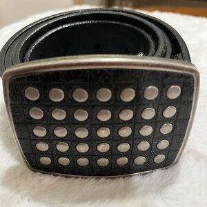 Calvin Klein Ginuwine leather size 36 semi distress stud buckle black